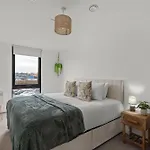 2br, Free & Secure Parking Retreat, 2br With Free Secure Parking, Near Historic Centre * York